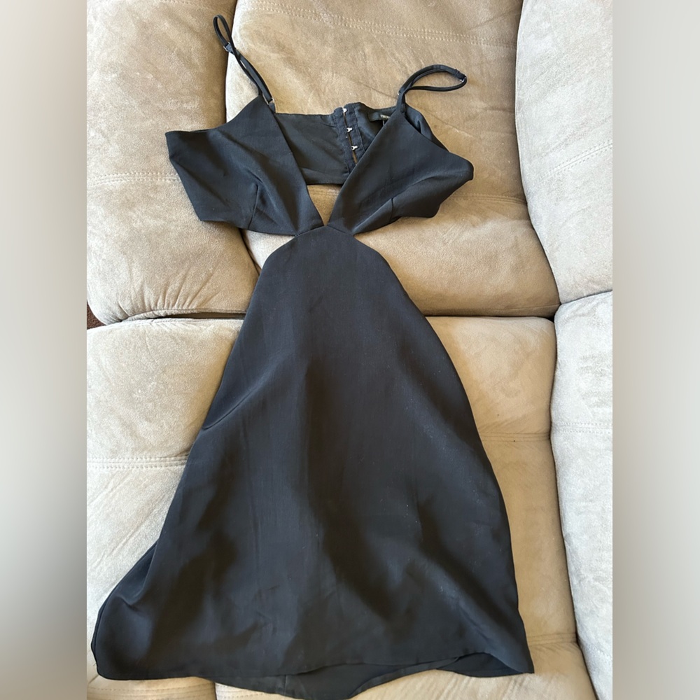 Forever 21 skimpy black dress‎